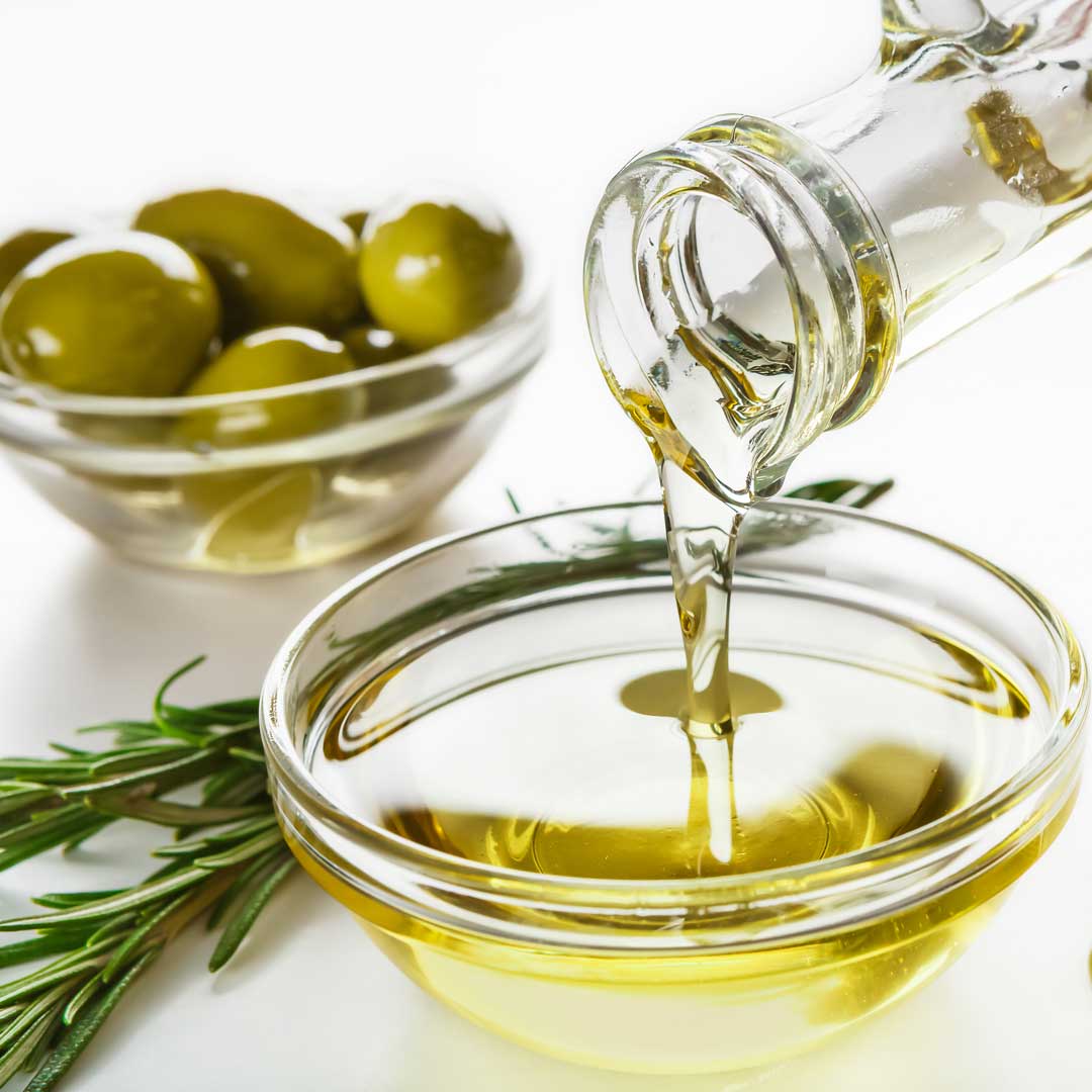 Powerful Benefits of Olives and Rosemary